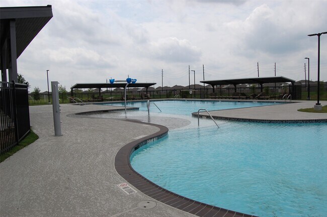 Building Photo - 7702 Sleek Flock Ln