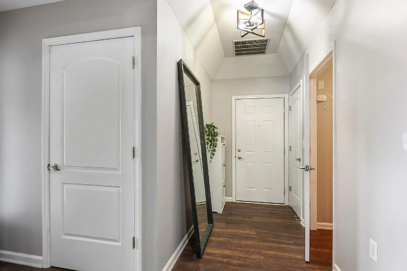 Building Photo - 1695 Berrancher Dr