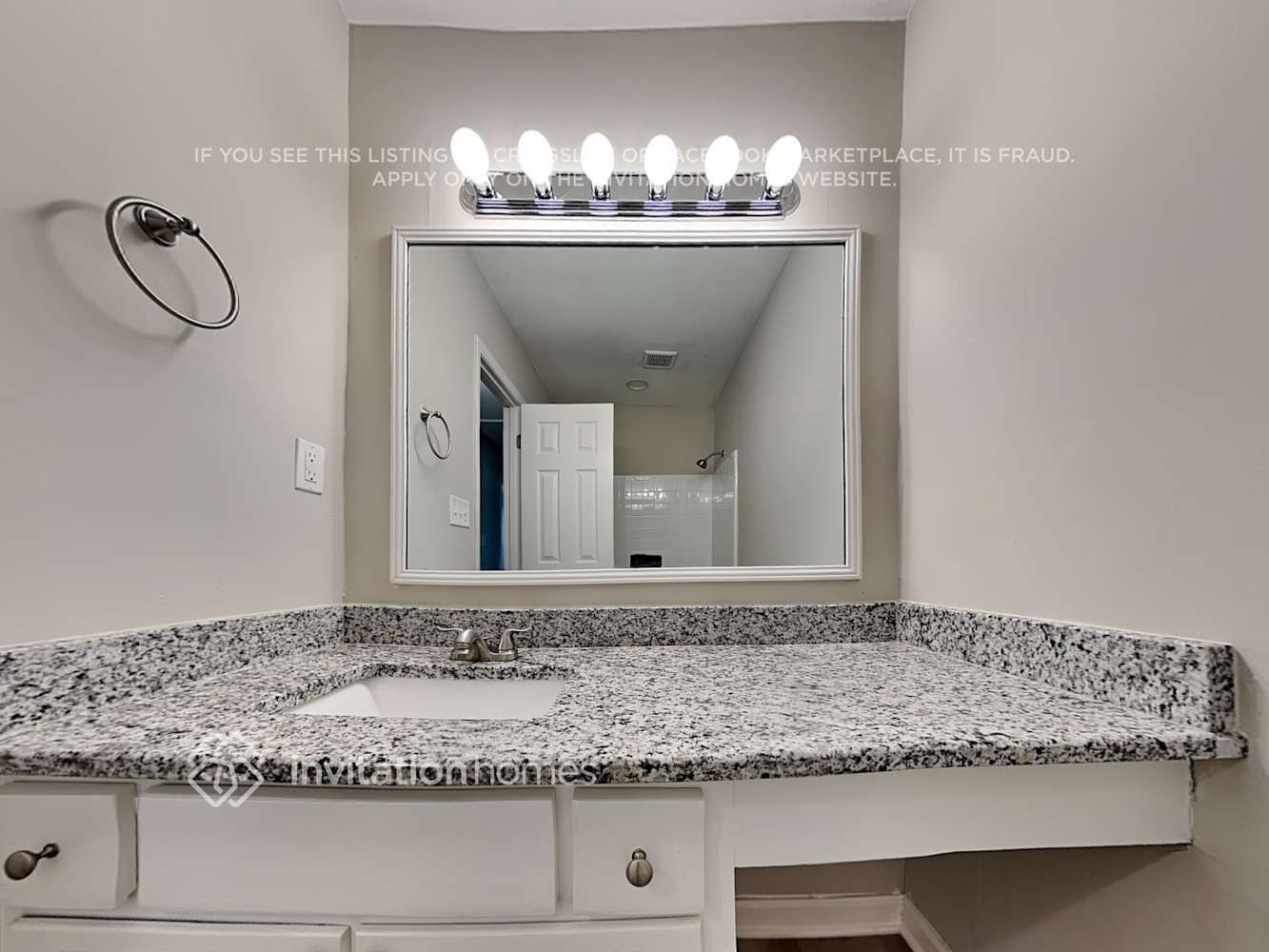 Building Photo - 4156 Rockbridge Heights Dr