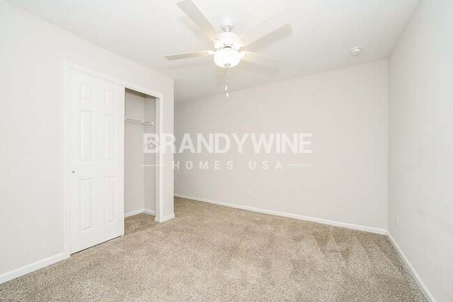 Building Photo - Coming Soon! Apply Now! 3BED 2.5BATH