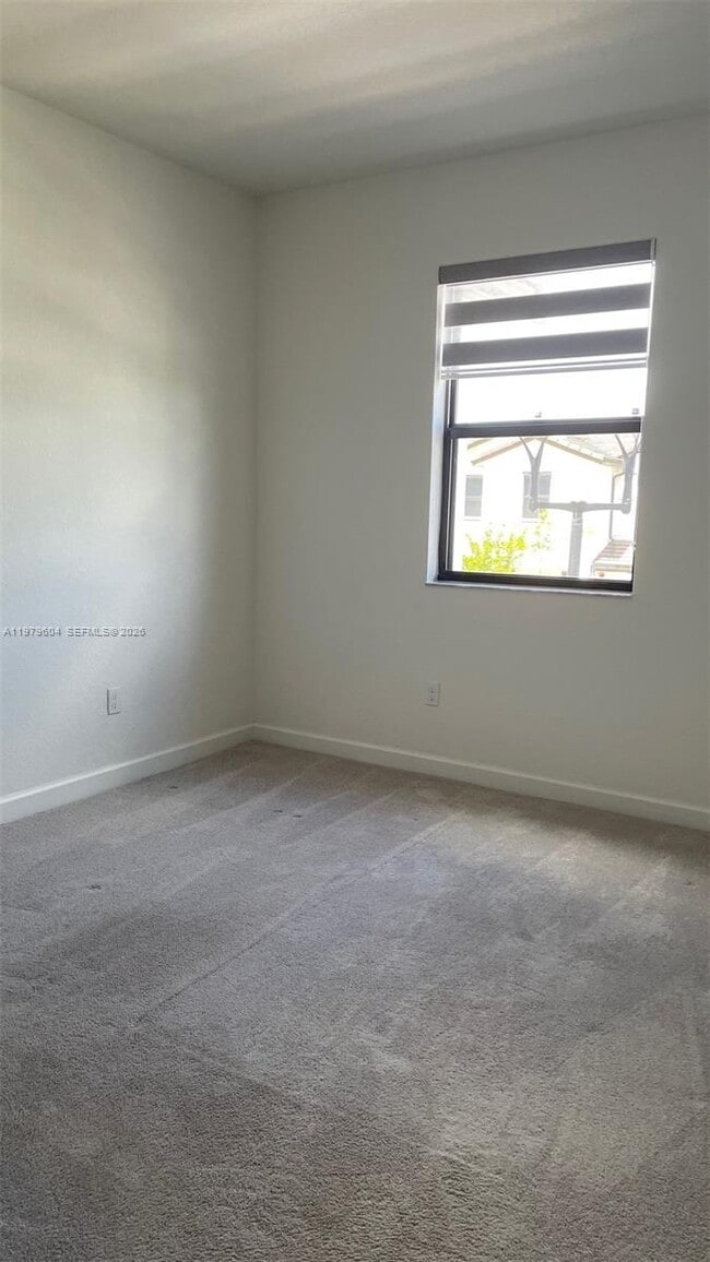 Building Photo - 227 SW 159th Ter