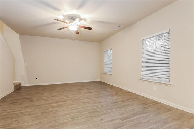 Building Photo - 148 Oliver Dr