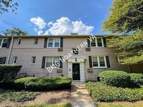 Building Photo - 214 N George Mason Dr