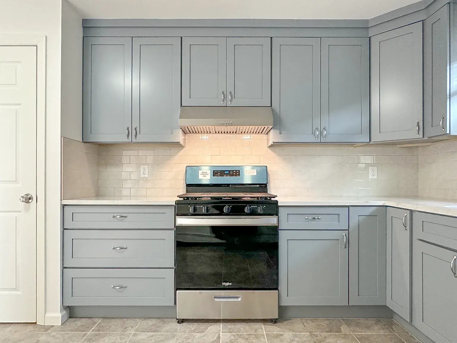 Building Photo - 76 Front St