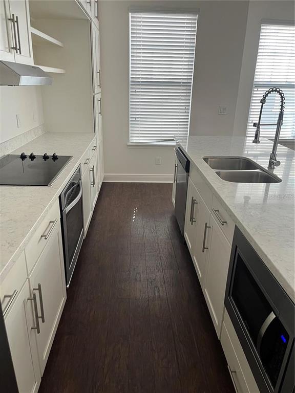 Building Photo - 2634 Joslin Pl