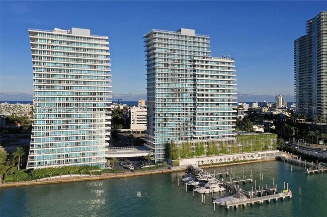 Building Photo - 540 West Dr