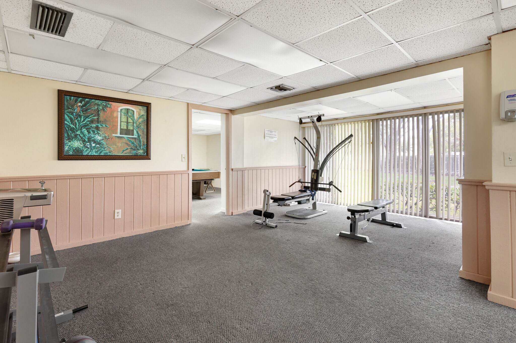 Community Fitness Center - 3940 Inverrary Blvd
