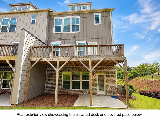 Building Photo - Like-New 3BR/3.5BA End-Unit Townhome in Buford – Near Suwanee Town Center and Mall of Georgia