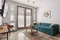 Building Photo - 400 N 2nd Ave