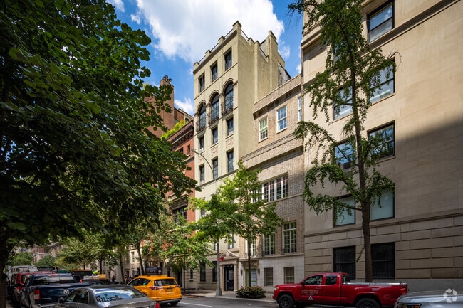 Building Photo - 61 East 66th Street
