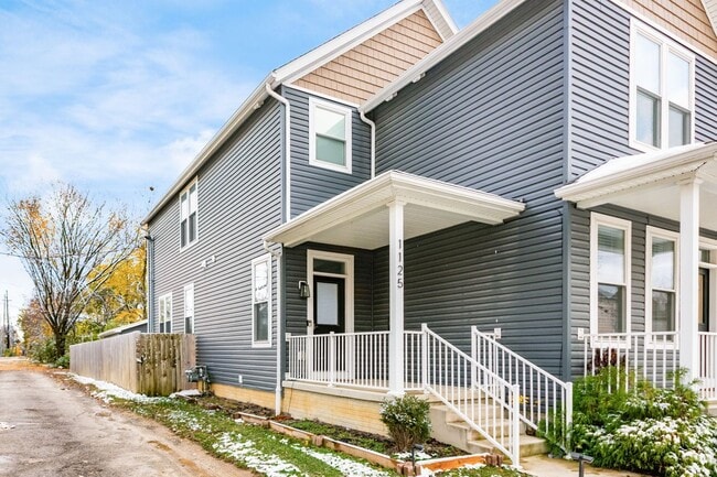 Building Photo - Beautiful new single family home on the Ne...