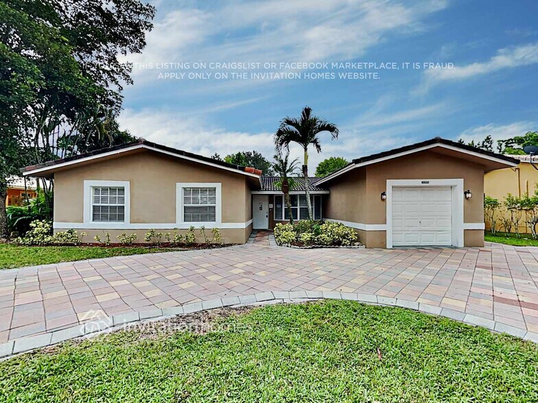Primary Photo - 8006 NW 43rd St