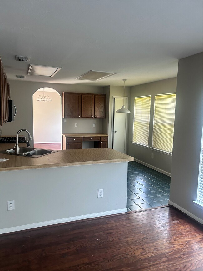 Building Photo - 1606 Misty Fawn Ln