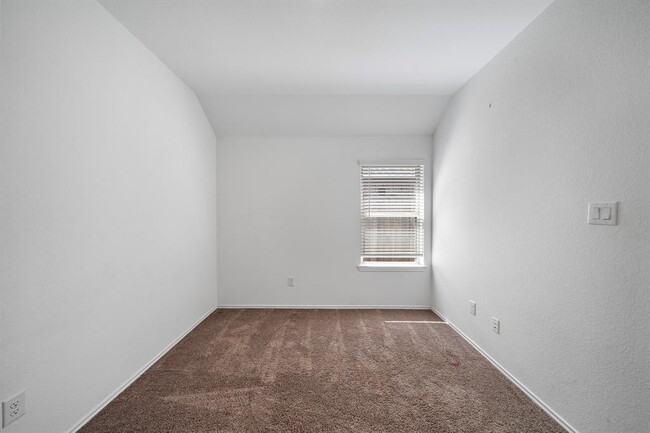 Building Photo - 446 Ridgewood Terrace Dr