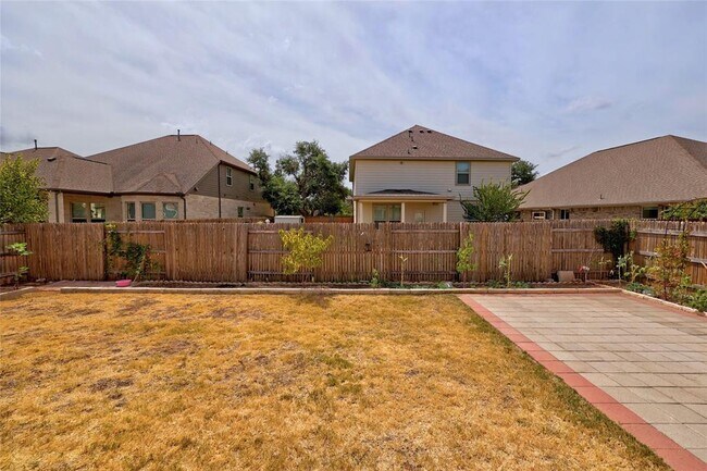 Building Photo - 16017 Jeffs Ln