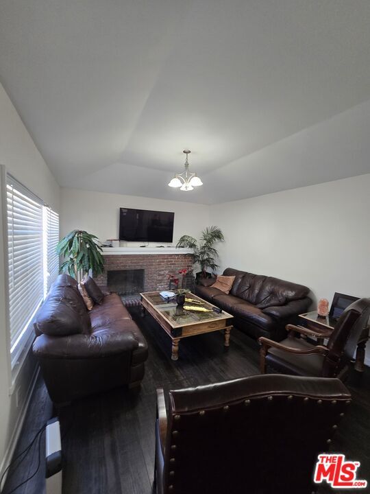 Building Photo - 14151 Chandler Blvd