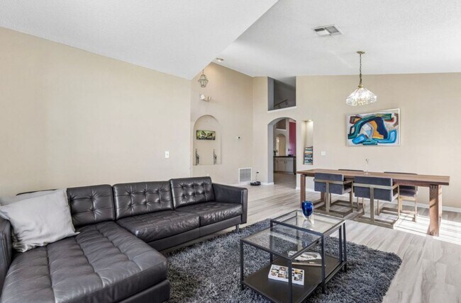 Building Photo - 7907 Magnolia Bend Ct