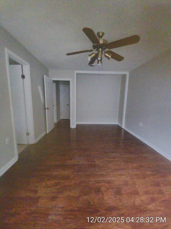 Building Photo - 1017 Varnedoe St