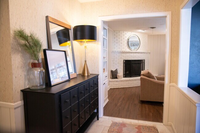 Building Photo - 3405 59th St