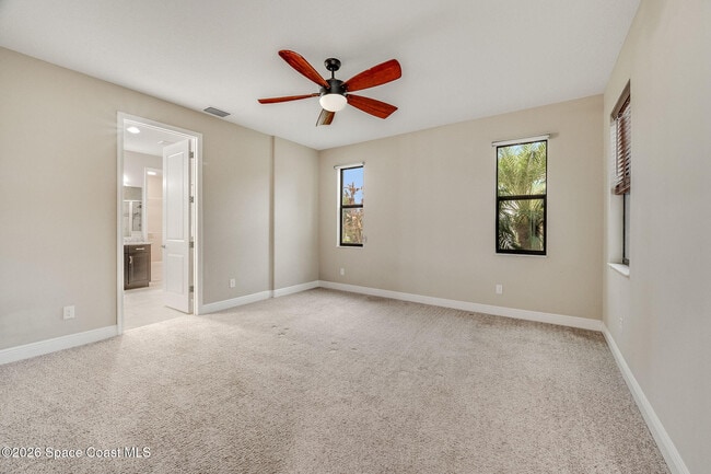 Building Photo - 7782 Paragrass Ave