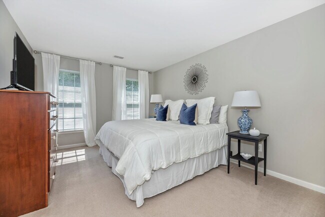 Building Photo - LEASE PENDING! Beautiful 4-Bedroom Colonial in Walkersville