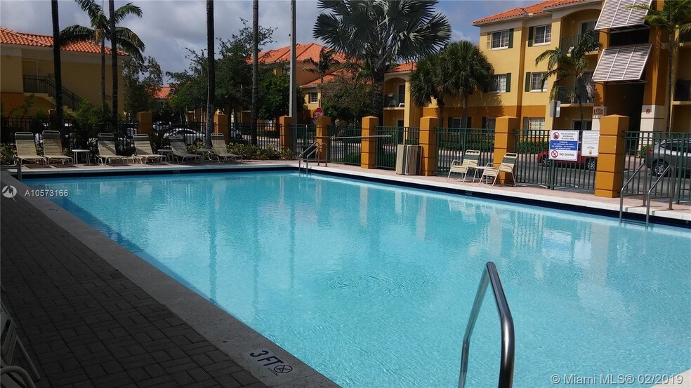 Building Photo - 7300 NW 114th Ave