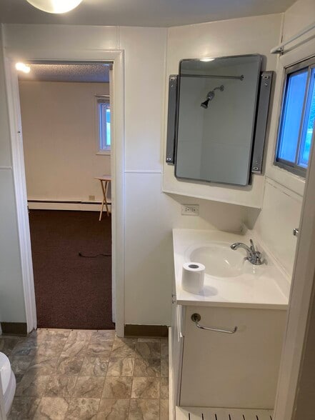 Building Photo - 1133 19th Ave