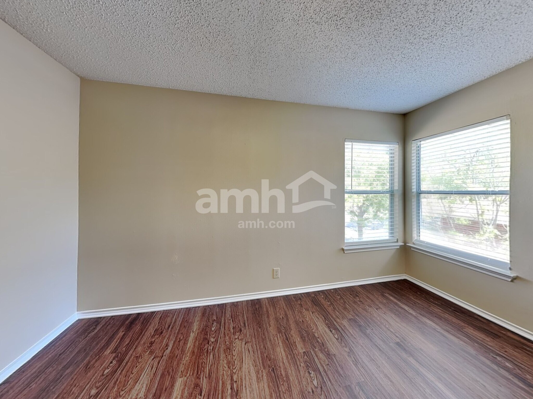 Building Photo - 7119 Rock Blf