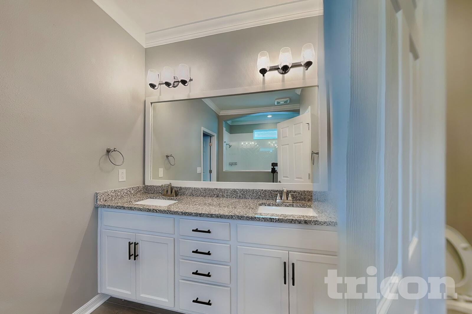 Building Photo - 5414 Gavella Cove