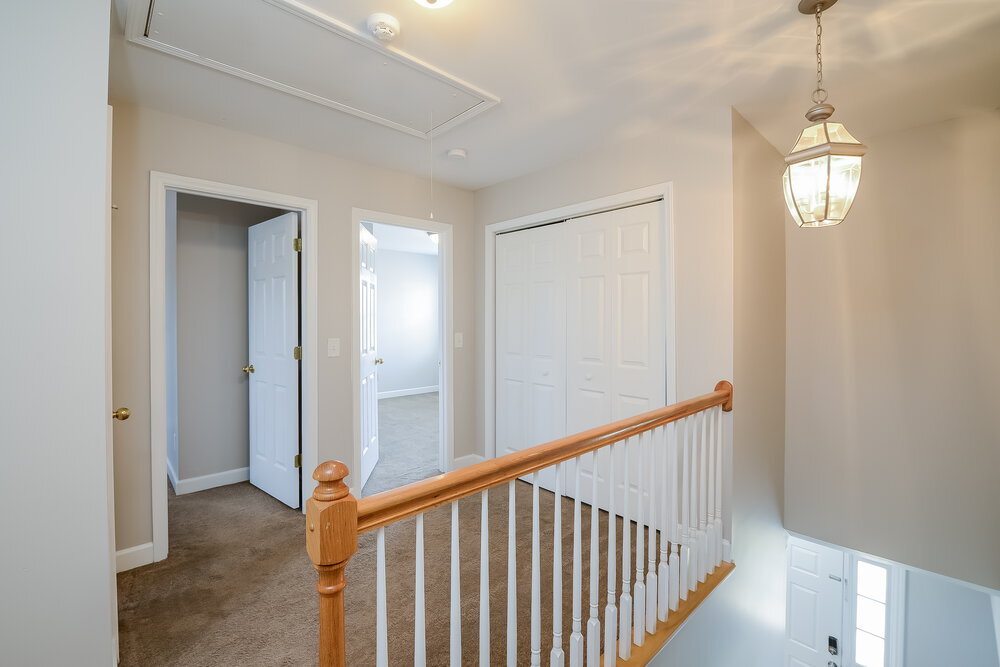 Building Photo - 213 Sedge Meadow Dr