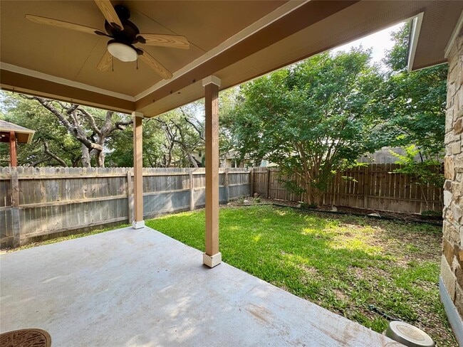 Building Photo - 205 Saddle Ridge Dr