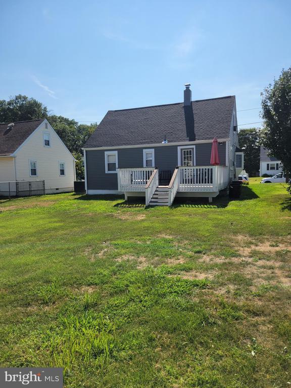 Building Photo - 540 N Read Ave