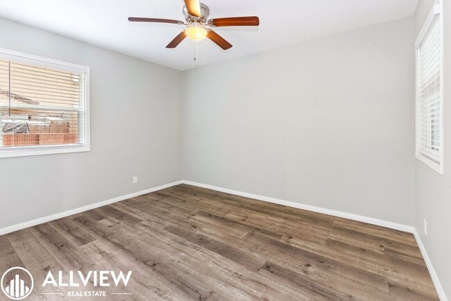Building Photo - *NEW MOVE-IN SPECIAL | $1000 OFF FIRST MON...