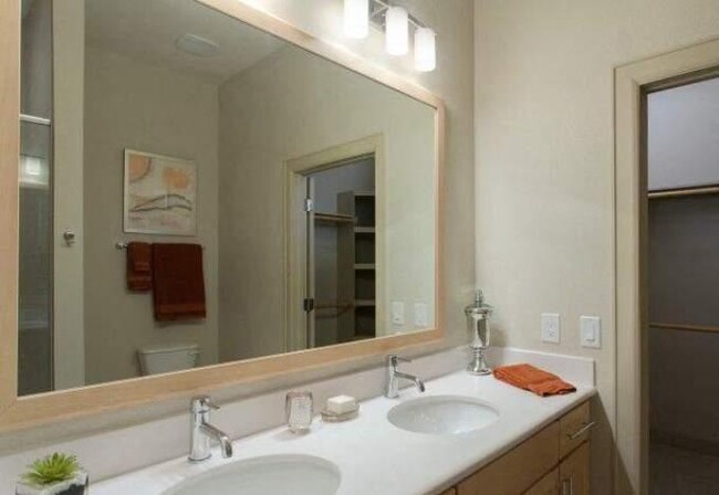 Building Photo - 1 bedroom in Houston TX 77077