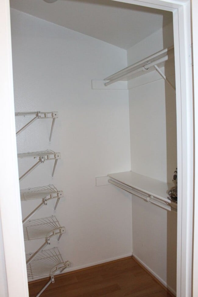 Building Photo - Scottsdale Condo