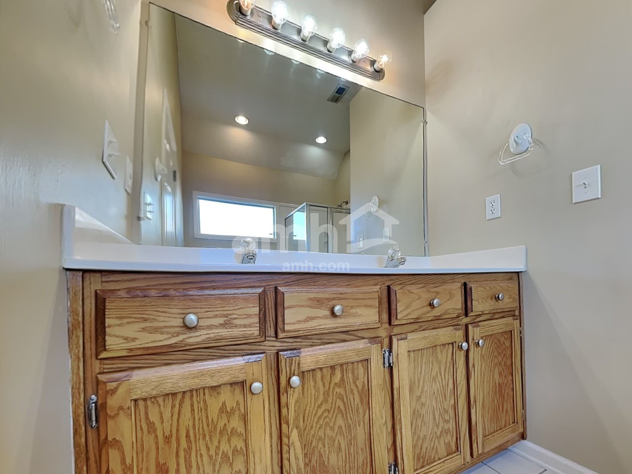 Building Photo - 7428 Acree Ln