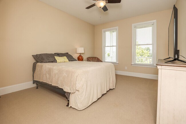 Building Photo - A Rental Like No Other!