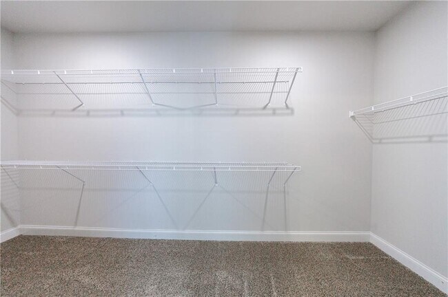 Building Photo - 11 Autumn Wood Dr