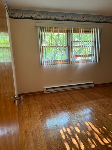 Building Photo - 9907 W 58th St