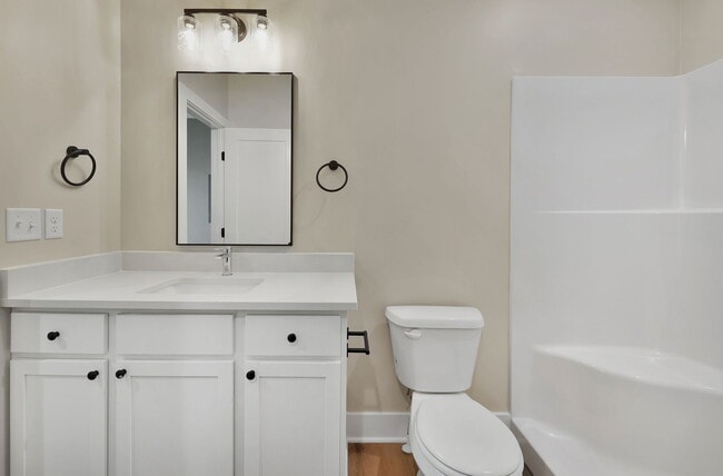 Building Photo - 333 Turnpike Rd