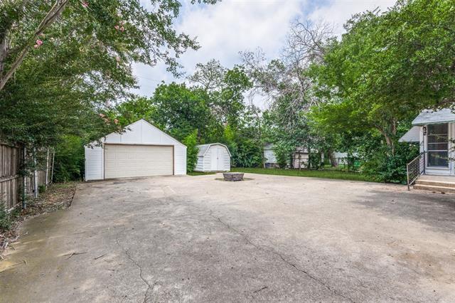 Building Photo - 3558 Stadium Dr