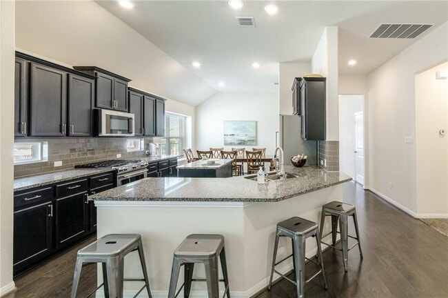 Building Photo - 219 Prato Pl