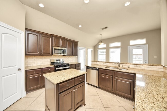 Building Photo - 5315 Troutline Ln