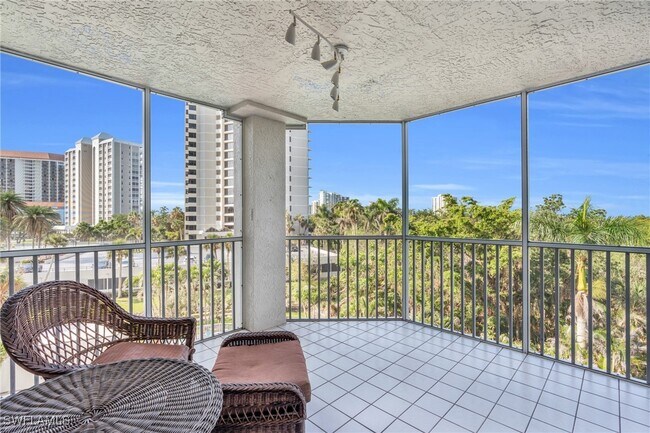 Building Photo - 5550 Heron Point Dr