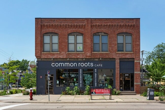 Building Photo - 2704 Garfield Ave