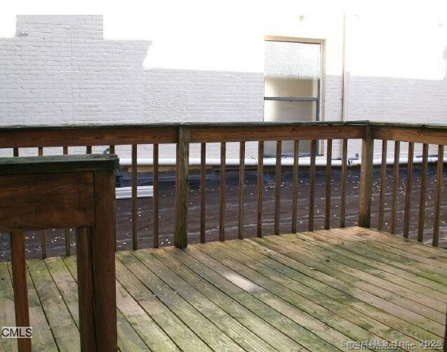 Building Photo - 83 Washington St