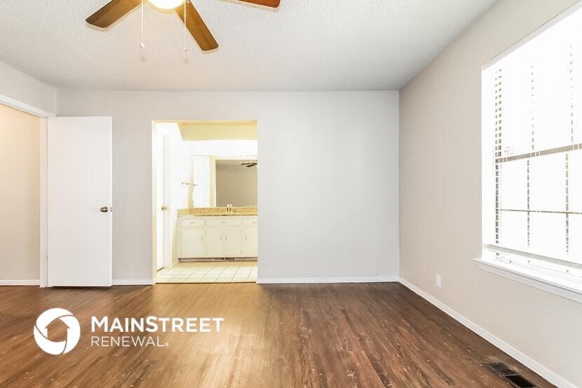 Building Photo - 1305 Aquarius Rd