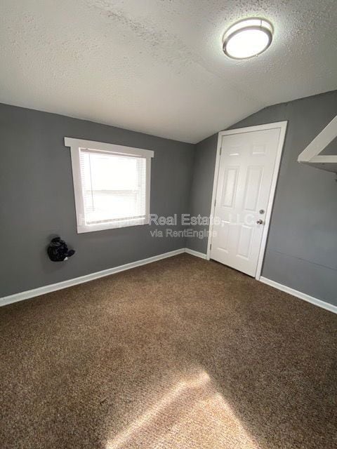 Building Photo - 8 Briarcliff Dr