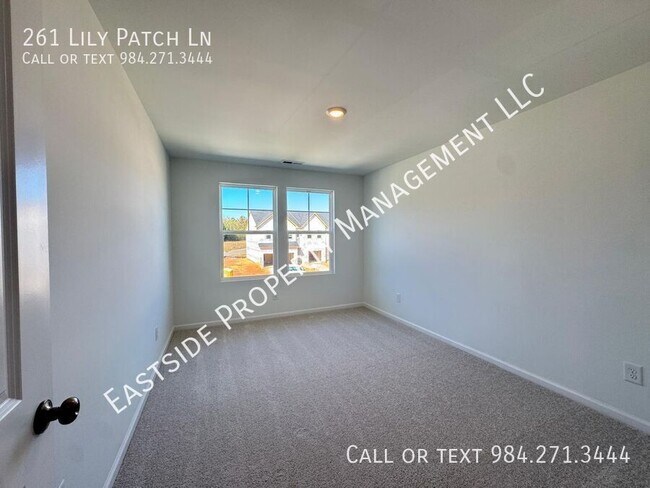 Building Photo - 261 Lily Patch Ln