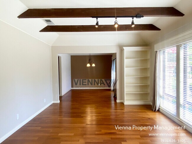 Building Photo - 3539 Buckskin Ct